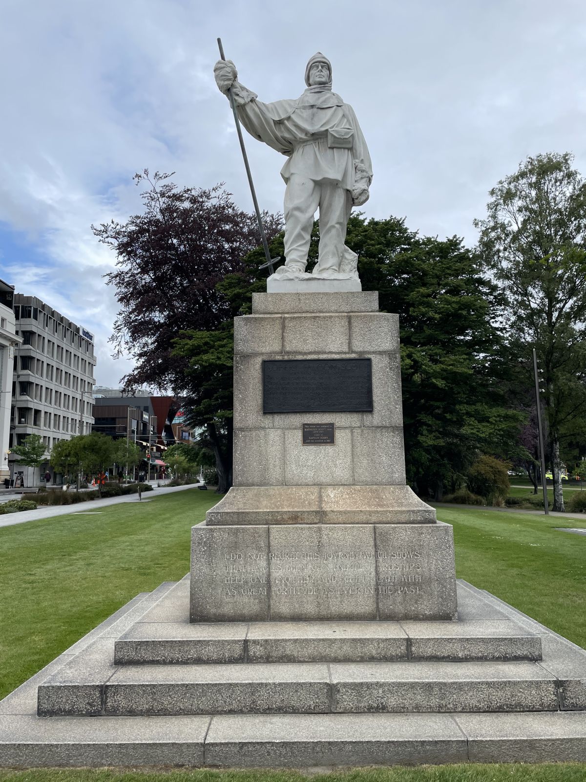 Die Statute von Robert Falcon Scott